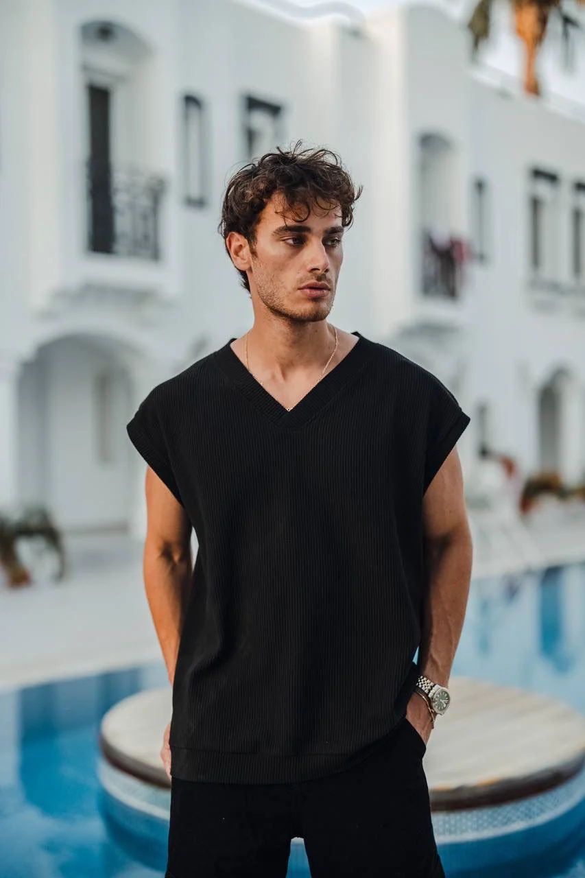 Basic Plain Tshirt - Image 3