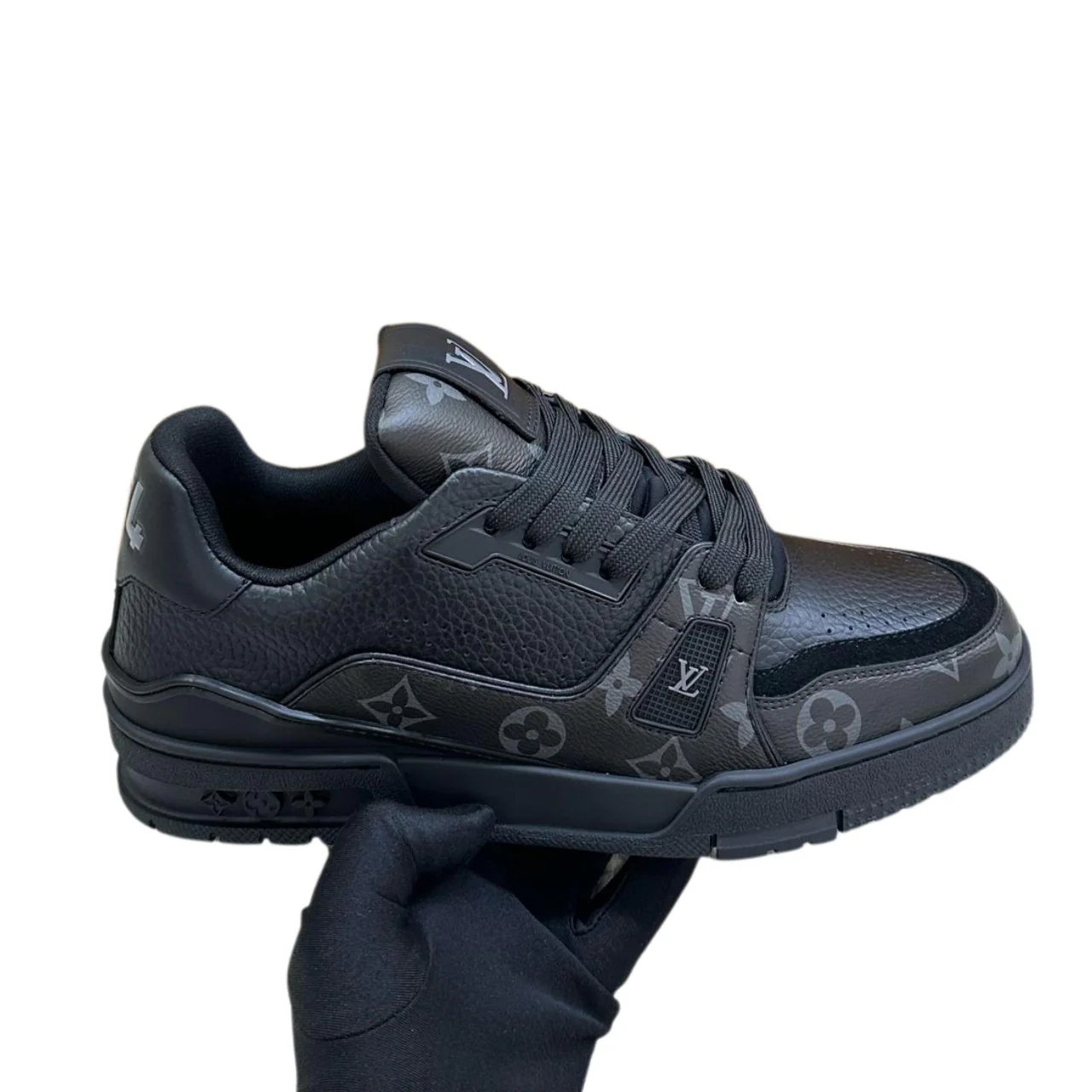 Sneaker 6 - Image 2