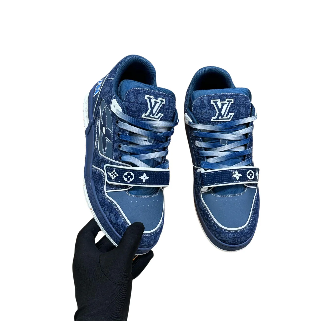 Sneaker 9 - Image 3
